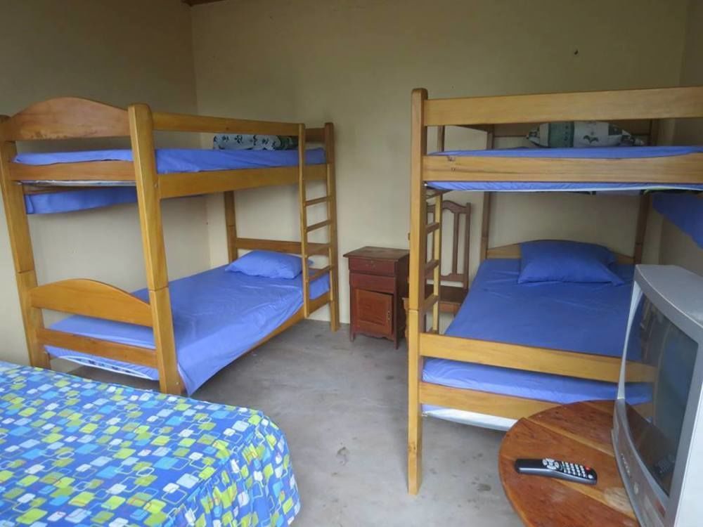 Tambopata Hostel Bambu Puerto Maldonado Buitenkant foto