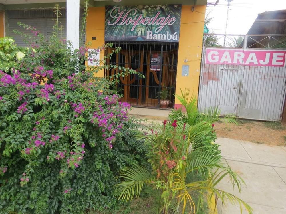 Tambopata Hostel Bambu Puerto Maldonado Buitenkant foto