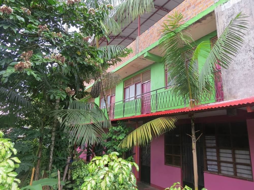 Tambopata Hostel Bambu Puerto Maldonado Buitenkant foto